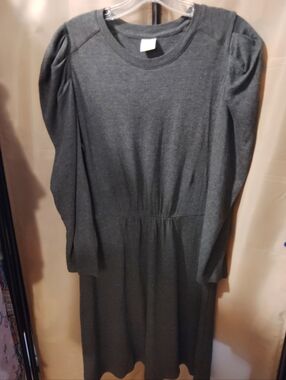 Good Hart Classic Charcoal Long-Sleeve Midi Dress with Puff Shoulders